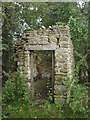 SD5351 : Outdoor toilet by ruined cottage by Karl and Ali