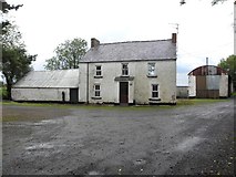 H5471 : Vacant farmhouse, Drumduff by Kenneth  Allen