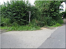 TQ2023 : Waymarker for footpath 1807 off Burnthouse Lane by Dave Spicer