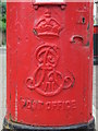 Edward VII postbox, Melrose Avenue / Cranhurst Road, NW2 - royal cipher