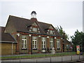 TQ3268 : Whitehorse Manor Junior School by Christopher Hilton