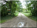 Footpath 1904/2 to Emms Farm and Courtlands Farm