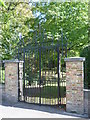 TQ3374 : Entrance gates to the Old Burial Ground, Dulwich Village by Marathon