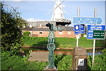TQ9120 : National Cycle Route Milepost, Rye by N Chadwick