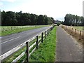 NT9338 : Pennine Cycleway by Richard Webb