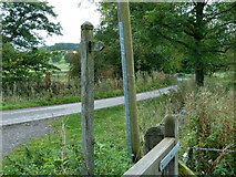 SK2267 : Wye valley track and footpath by Andrew Hill