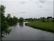O0272 : The Boyne upstream of the Bru na Boinne Visitors Centre by Eric Jones