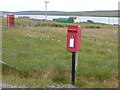 Sellafirth: postbox № ZE2 87