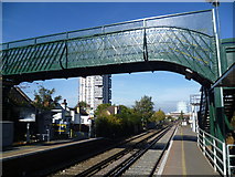 TQ2976 : Wandsworth Road station by Marathon