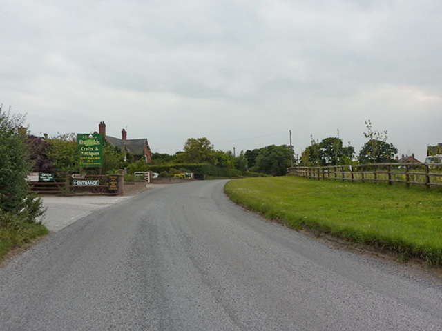 Crewe Road at Dagfields Farm 