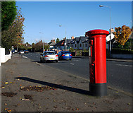 J3269 : Postbox, Belfast by Rossographer