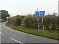 Cycle signs on Bassingfield Lane