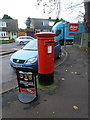 Rayleigh: postbox № SS6 56, Hullbridge Road