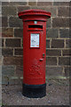 SE2860 : George VI Postbox, Ripley by Mark Anderson