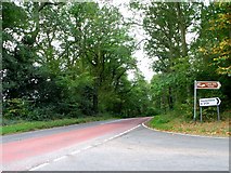 SU9432 : Junction between A283 and B2131 at Ramsnest Common, Surrey by nick macneill