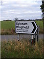 Roadsign at Wingfield Road junction