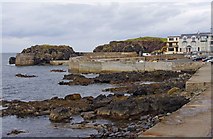 C8138 : Looking towards the harbour walls at Portstewart by P L Chadwick