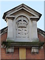 Royal Mail offices, Station Road, NW10 - Edward VII cipher