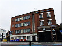 TQ3178 : Office block in Kennington Lane by PAUL FARMER