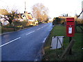 TM2680 : B1123 The Street, Withersdale & The Street Postbox by Geographer