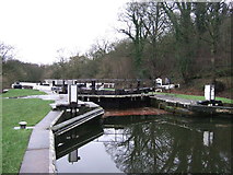 SE1739 : Field Lock, Leeds and Liverpool Canal by JThomas