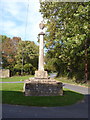 Village cross, Childswickham