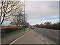 Muston Road towards Filey