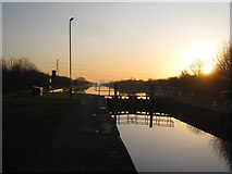 SE6315 : The New Junction Canal at Sykehouse Lock by Jonathan Thacker