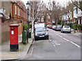 Bath Road | Lonsdale Road postbox (ref. W4 40)