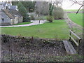 Footpath by Holly Court Farm