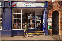 SJ7578 : Age UK Charity Shop, Kings Street, Knutsford by Roger A Smith