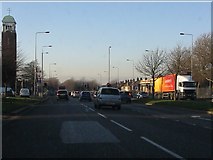 SJ3893 : Queens Drive nearing Townsend Avenue by Peter Whatley