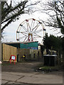 Ferris Wheel, Lower Dicker