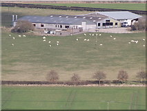 SU7335 : Norton Farm by Colin Smith
