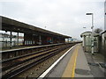 Newhaven Harbour railway station