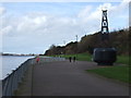 SJ3686 : Otterspool Promenade, River Mersey by JThomas