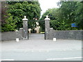 Queensway entrance to Llandovery College