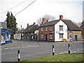 Cottages at a crossroads, Chinnor