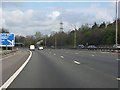 TQ1496 : M1 motorway - one mile to junction 5, northbound by Peter Whatley