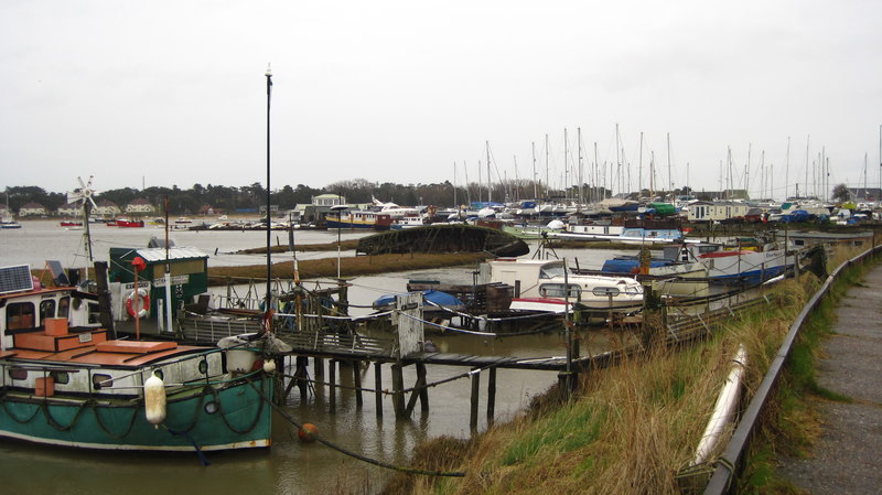 Houseboats at Felixstowe Ferry © Chris Holifield cc-by-sa/2.0 ...