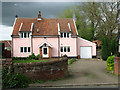 Pink cottage in Old Bury Road