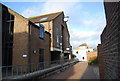 Footpath to the High St