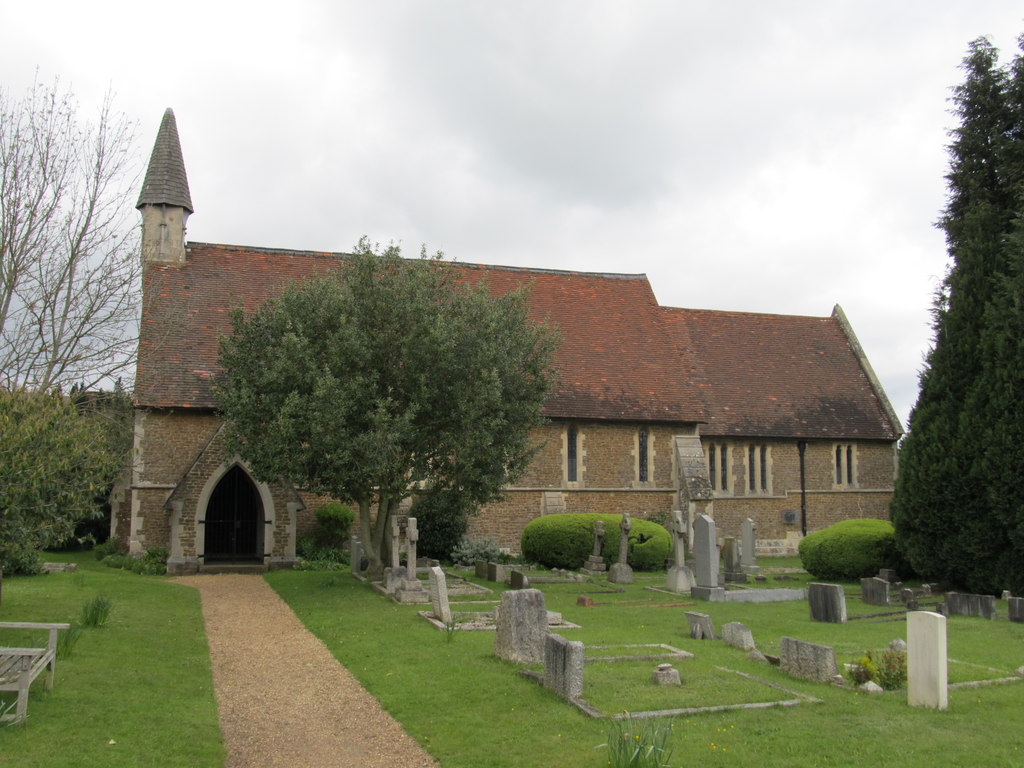 St Luke’s Church, Burpham © Richard Rogerson cc-by-sa/2.0 :: Geograph ...