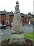 TL2170 : Old Milestone by Keith Evans