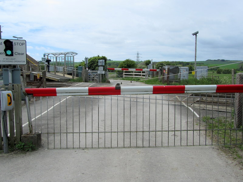 Level Crossing Outside Southease Station Chris Heaton Cc By Sa Geograph Britain And Ireland