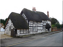 SU1659 : Pewsey - Thatched Cottage by Chris Talbot