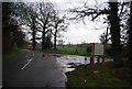 Footpath off Knowle Lane