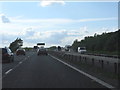 SP5617 : M40 motorway west of Merton by Peter Whatley