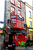 M2925 : Galway - 15 High Street-Kings Head Pub/Restaurant by Joseph Mischyshyn