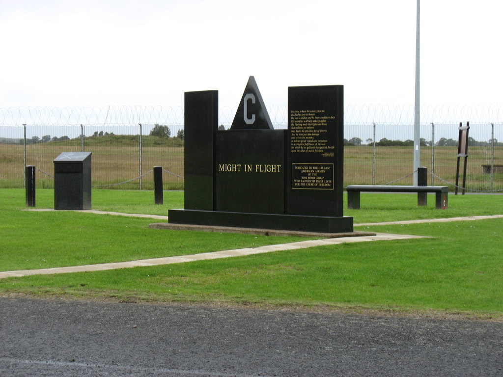 Memorial At RAF Molesworth David Purchase Cc By Sa 2 0 Geograph   3048038 C017db18 1024x1024 